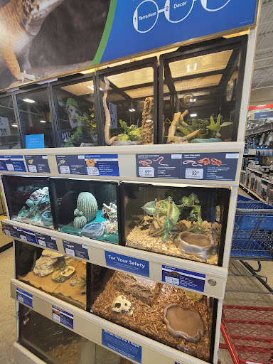 Pet Supply Store «PetSmart», reviews and photos, 2317 W Lincoln St, Harlingen, TX 78552, USA