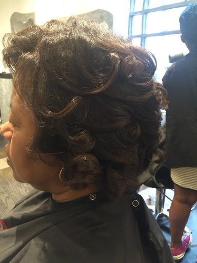 Hair Salon «Too Groovy Salon», reviews and photos, 265 Ponce De Leon Ave NE, Atlanta, GA 30308, USA