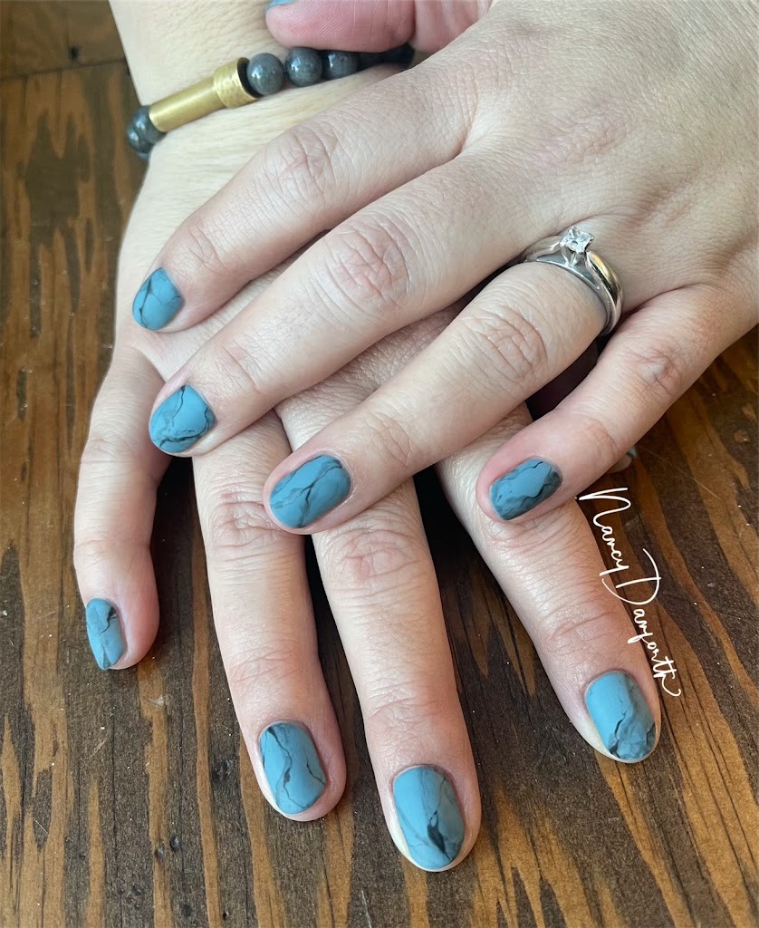 Glossy Claws Nails by Nancy 04347