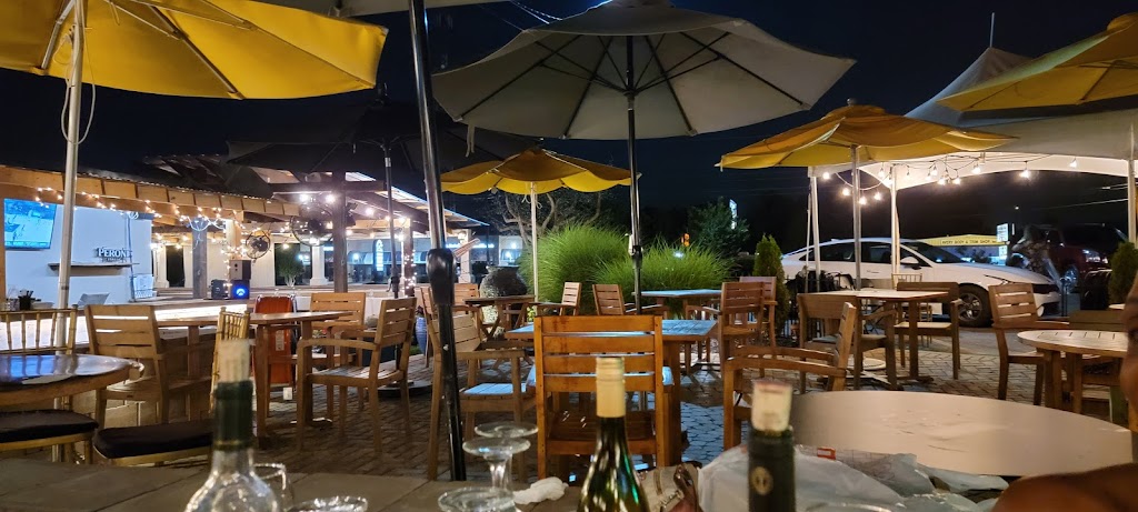 Giovanni's Italian Restaurant 27407