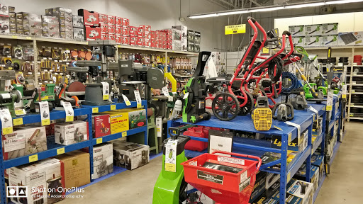 Tool Store «Harbor Freight Tools», reviews and photos, 410 W 49th St #104, Hialeah, FL 33012, USA