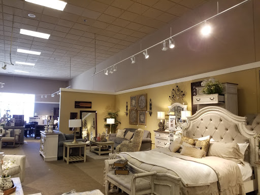 Furniture Store «Ashley HomeStore», reviews and photos, 200 Broadview Village Square, Broadview, IL 60155, USA