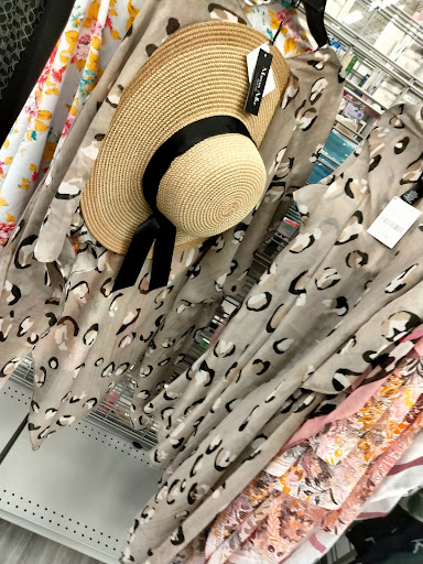 Clothing Store «Burlington Coat Factory», reviews and photos, 10 Prospect Hill Terrace, East Windsor, CT 06088, USA