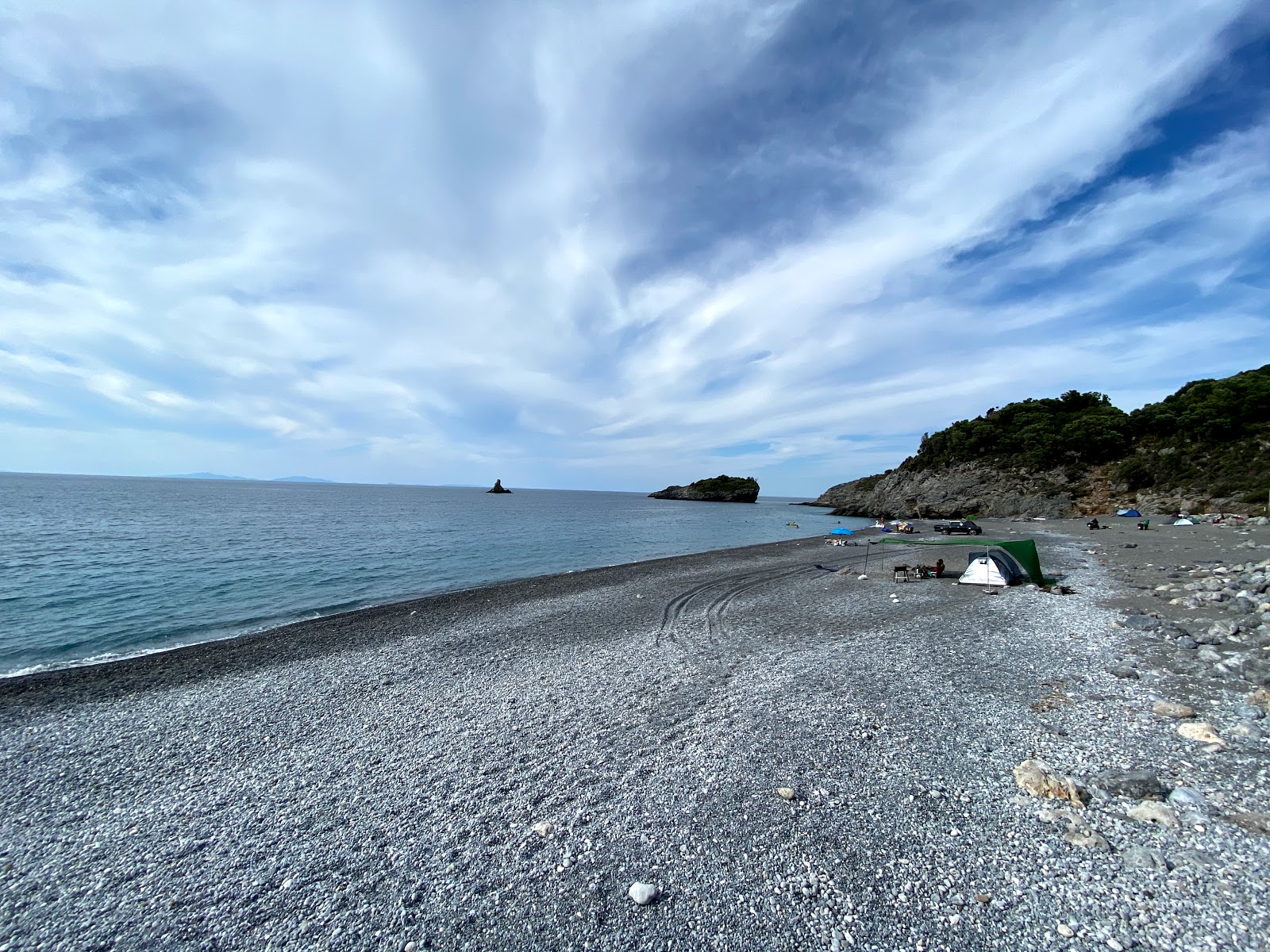 Foto van Kokkinia beach - populaire plek onder ontspanningskenners