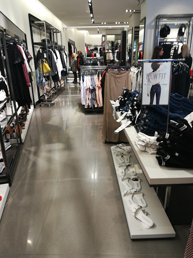 Zara outlet stores Toulouse