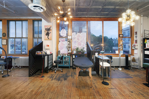 Tattoo Shop «Speakeasy Custom Tattoo», reviews and photos, 1935 1/2 W North Ave, Chicago, IL 60622, USA