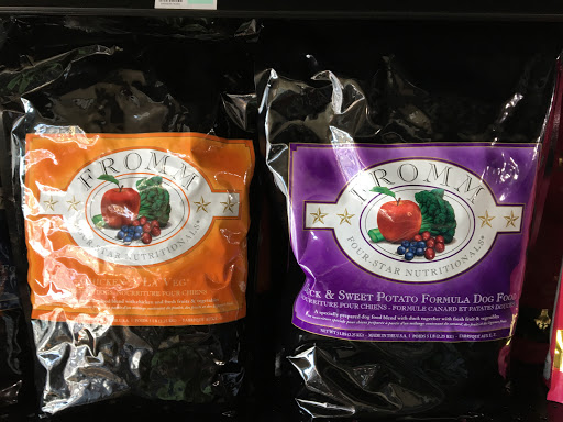 Pet Supply Store «Dog Gone Holistic-SouthShore», reviews and photos, 13131 US-301, Riverview, FL 33578, USA