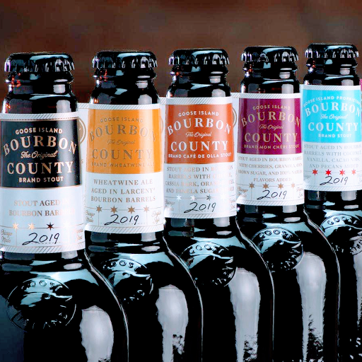 Liquor Store «Esplanade Wine & Spirits», reviews and photos, 2948 W Euclid Ave, Arlington Heights, IL 60005, USA