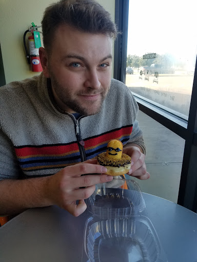 Donut Shop «Sara Donut», reviews and photos, 1301 W Glade Rd # 116, Euless, TX 76039, USA