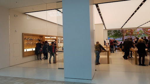 Apple Topanga image