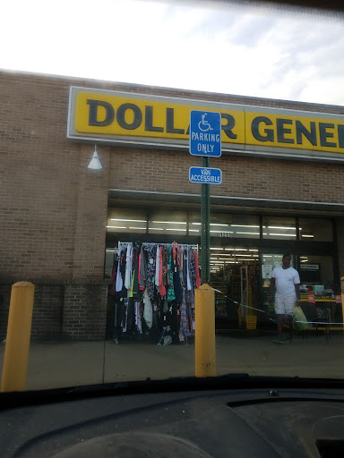 Home Goods Store «Dollar General», reviews and photos, 1213 Dickerson Rd, Goodlettsville, TN 37072, USA