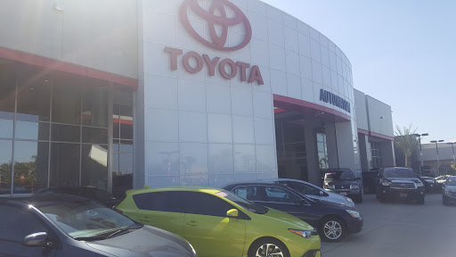 Toyota Dealer «AutoNation Toyota Cerritos», reviews and photos, 18700 Studebaker Rd, Cerritos, CA 90703, USA