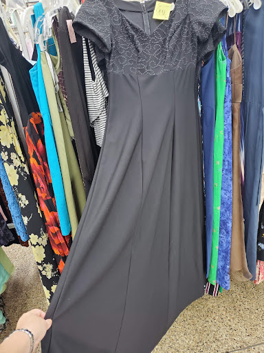 Thrift Store «Last Chance Thrift Store», reviews and photos, 900 Thornton Rd, Lithia Springs, GA 30122, USA