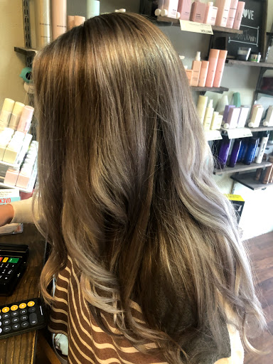 Beauty Salon «Mint Salon A Paul Mitchell Focus Salon», reviews and photos, 1016 S Presa St, San Antonio, TX 78210, USA