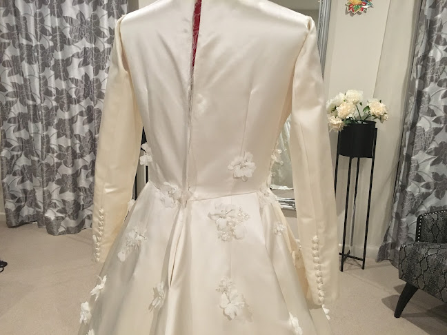 Reviews of Roza Yunusova - Custom Made Wedding Dresses, Bridal Wear & Wedding Dress Alterations in Canterbury, New Zealand | Clothing Alterations Christchurch | Mother Of The Bride Christchurch | Evening Wear Christchurch | Bridesmaid Dresses Christchurch in Rolleston - Tailor