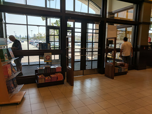 Barnes & Noble image