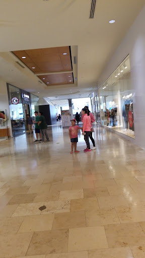Shopping Mall «SouthPark», reviews and photos, 4400 Sharon Road, Charlotte, NC 28211, USA