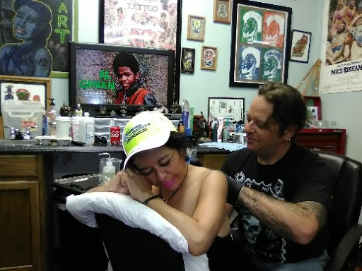 Tattoo Shop «Hall of Tattoos», reviews and photos, 328 E Main St, Norman, OK 73069, USA