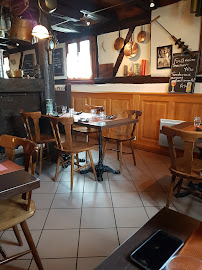 Atmosphère du Restaurant français Au Trou du Cru à Sundhoffen - n°19