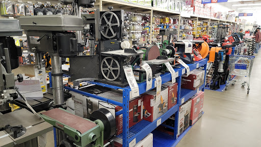 Hardware Store «Harbor Freight Tools», reviews and photos, 10765 Magnolia Ave #100, Riverside, CA 92505, USA