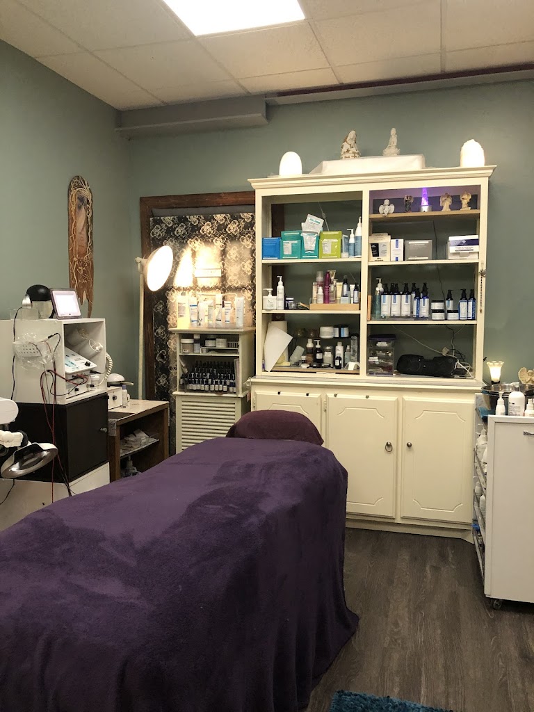 Linda Marie Skin Care 73120