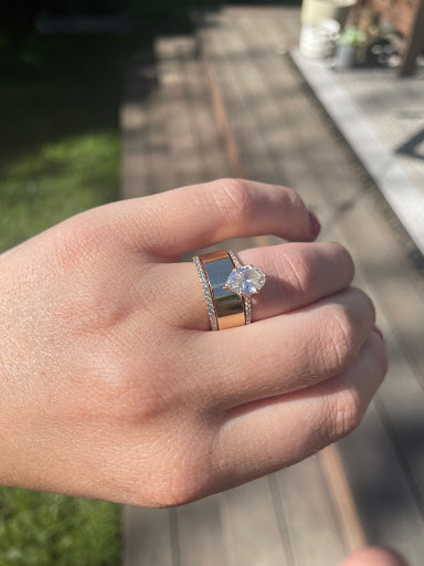 Jewelry Store «Malka Diamonds & Jewelry», reviews and photos, 529 SW 3rd Ave, Portland, OR 97204, USA