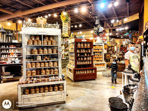 Candle Store «Warm Glow Candle Store», reviews and photos, 2131 N Centerville Rd, Centerville, IN 47330, USA