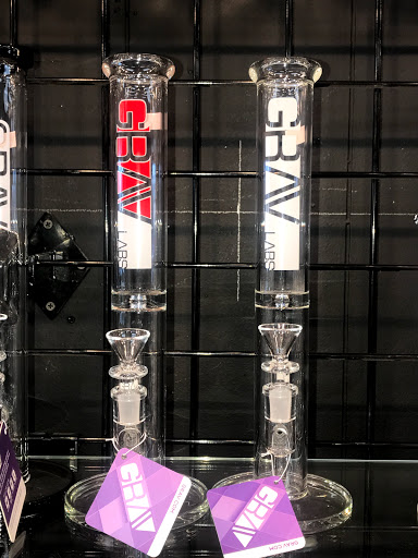 Tobacco Shop «City Mart Smoke Shop», reviews and photos, 35 Berkshire Dr unit 1, Crystal Lake, IL 60014, USA