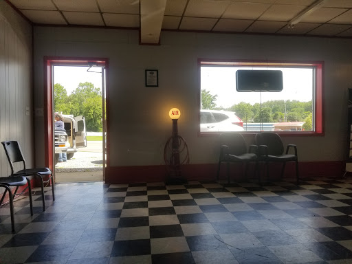 Auto Machine Shop «Pisgah Tire», reviews and photos, 21 New Clyde Hwy, Canton, NC 28716, USA