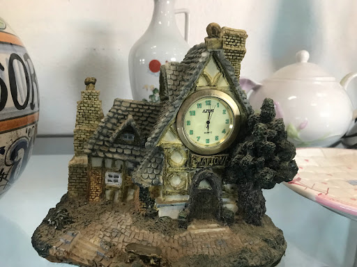 Thrift Store «Visalia Emergency Aid Council Thrift Store», reviews and photos