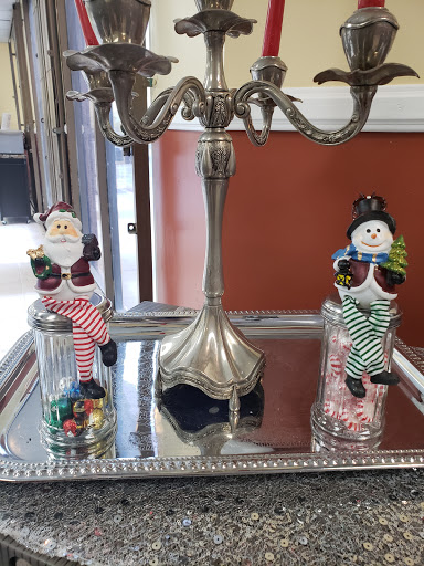 Furniture Store «Michaels Furniture», reviews and photos, 5949 Pacific Blvd, Huntington Park, CA 90255, USA