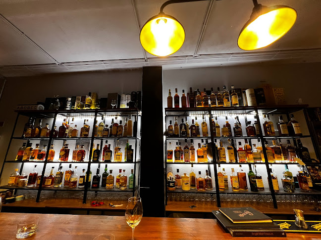 Comentários e avaliações sobre o Bar & Whisky Boutique