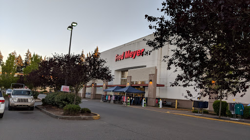 Grocery Store «Fred Meyer», reviews and photos, 17667 NE 76th St, Redmond, WA 98052, USA