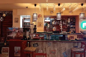 Pub Caffe Racari image
