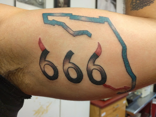 Tattoo Shop «Bad Azz Tattoo, LLC», reviews and photos, 105 Boston Rd, Edgewater, FL 32141, USA