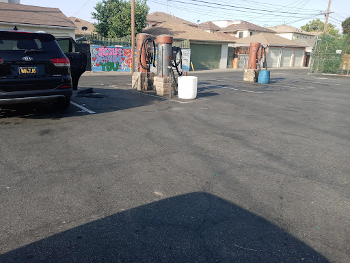 CAR WASH en East Los Angeles