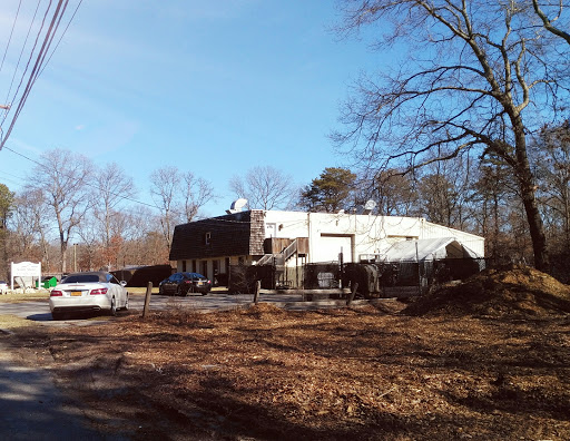 Auto Body Shop «South Shore Auto Collision», reviews and photos, 624 North St, Manorville, NY 11949, USA