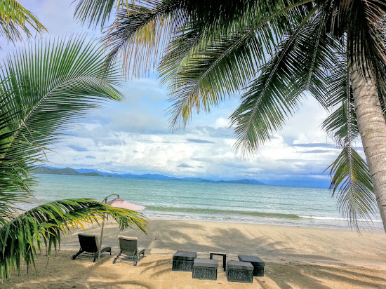 Makatombaten Beach