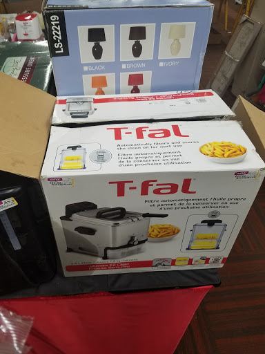 Fabric Store «Jomar Textiles Inc», reviews and photos, 22 Jackson St, Philadelphia, PA 19148, USA