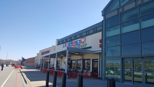 Shopping Mall «Coral Ridge Mall», reviews and photos, 1451 Coral Ridge Ave, Coralville, IA 52241, USA