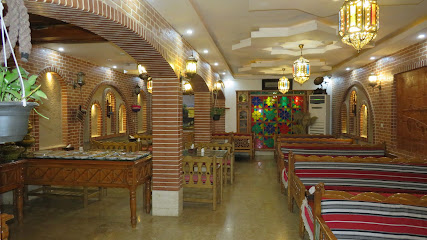 مطعم قصر الضيافة - 8M6Q+22J District 1, Ahvaz, Khuzestan Province, Iran