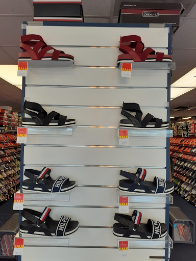Shoe Store «Shoe Show», reviews and photos, 301 W Inez Rd # 4, Dothan, AL 36301, USA
