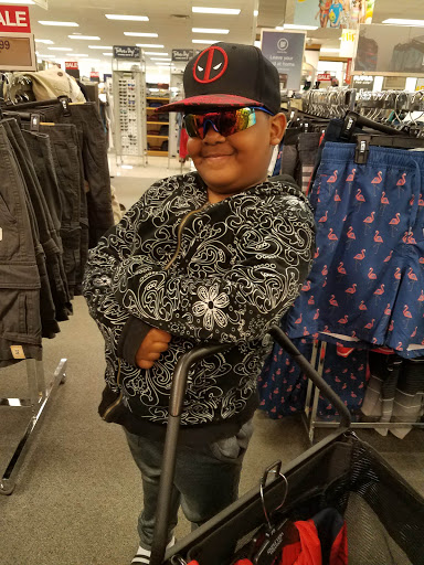 Shopping Mall «North Andover Mall», reviews and photos, 350 Winthrop Ave, North Andover, MA 01845, USA