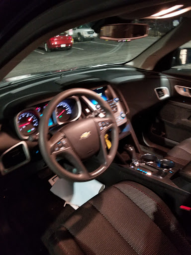 Used Car Dealer «New England Auto World», reviews and photos, 208 Seymour Ave, Derby, CT 06418, USA