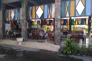 Rumah Makan Marinda image