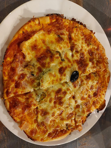 Pizzeria Atlas - Ресторант