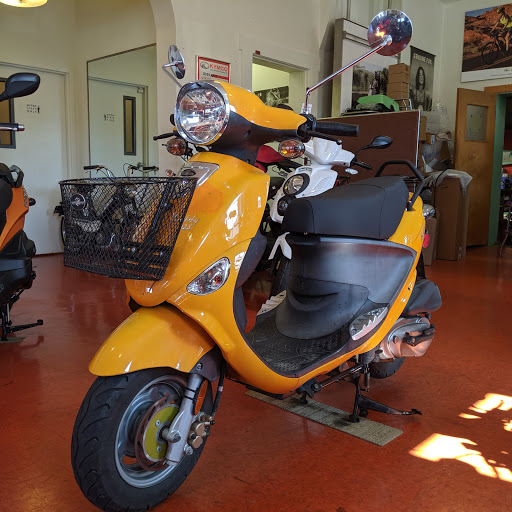 Motor Scooter Dealer «Metro Scooter», reviews and photos, 3716 Montgomery Rd, Cincinnati, OH 45207, USA