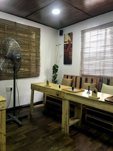 Ofadaboy, 1 Mba St, Surulere, Lagos, Nigeria, Barber Shop, state Lagos