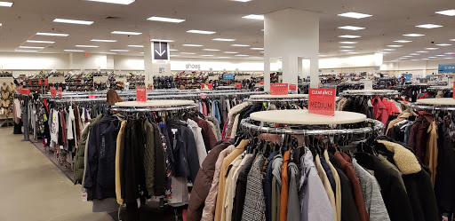 Department Store «Nordstrom Rack Bergen Town Center», reviews and photos, 510 Bergen Town Center, Paramus, NJ 07652, USA