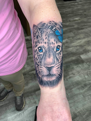 Tattoo Shop «Canalside Tattoo Company, LLC», reviews and photos, 540 Main St, Medina, NY 14103, USA